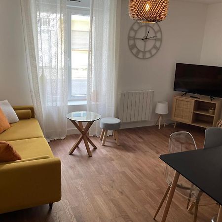 Le Poulorio Loft Studio Rdc Bylocly لوريا المظهر الخارجي الصورة